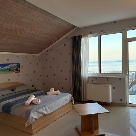 Pensjonat Vista Mare Święty Włas